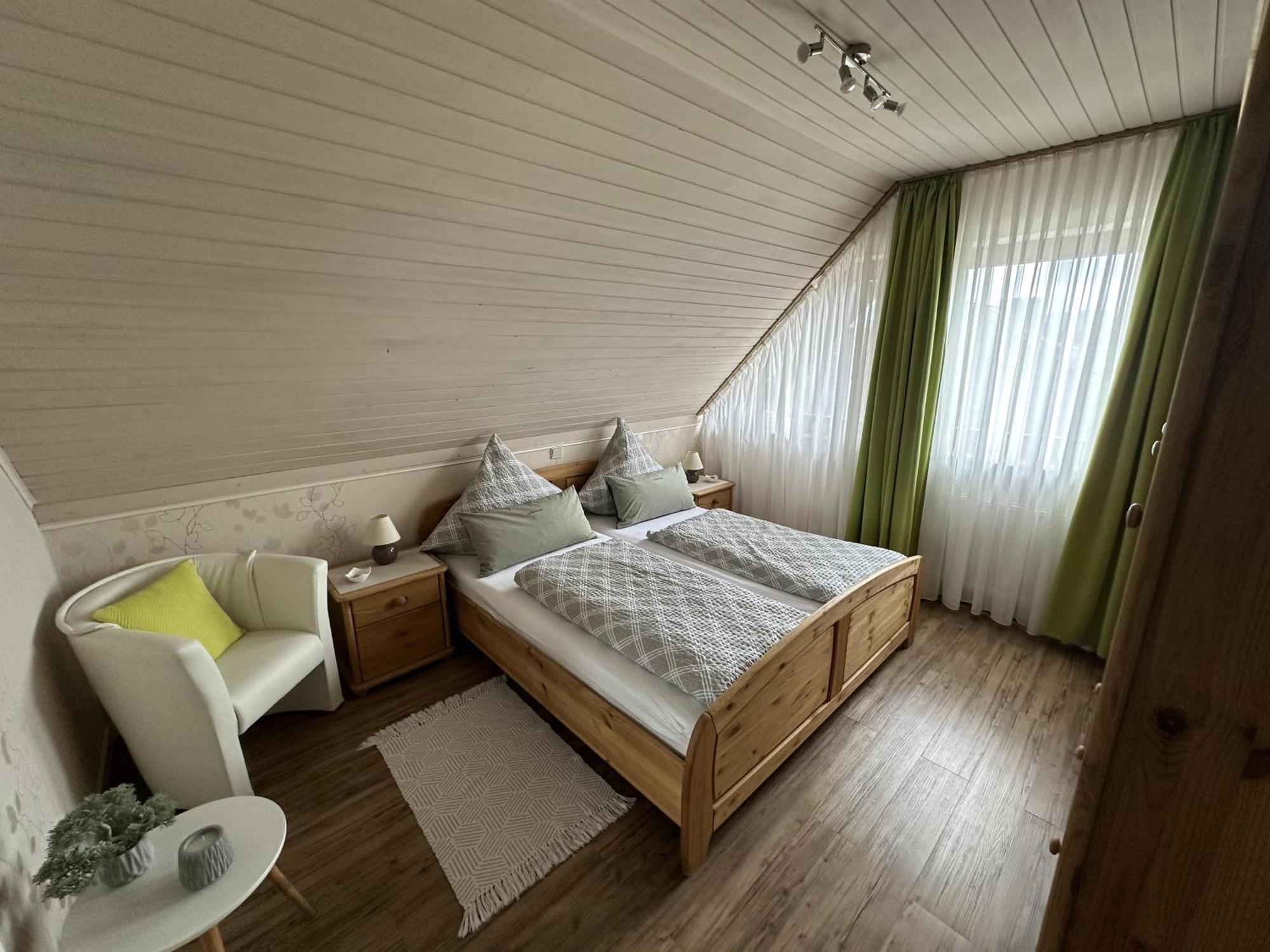 Ferienwohnung Traumpfadblick Rhens Екстериор снимка